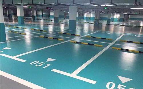 青海青海环氧地坪中涂：构筑坚固地面的关键环节